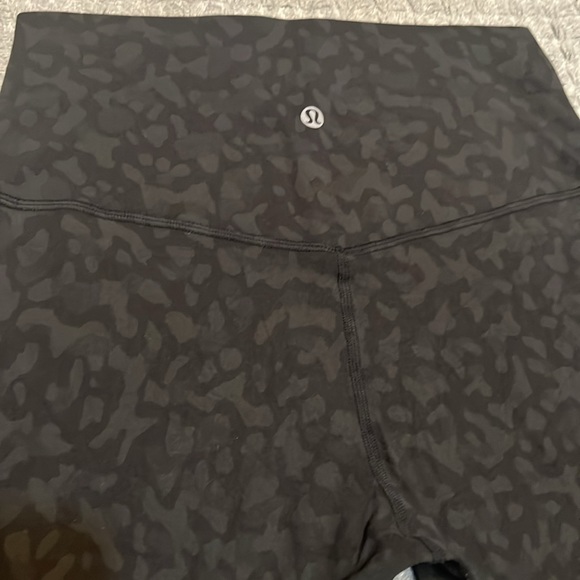 Lululemon align leggings size 6 - Picture 3 of 7